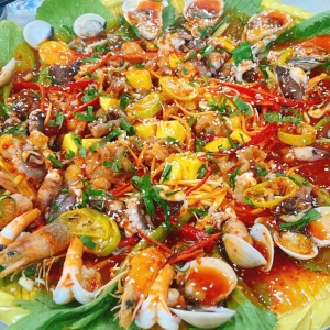 CHÂN GÀ SỐT THÁI